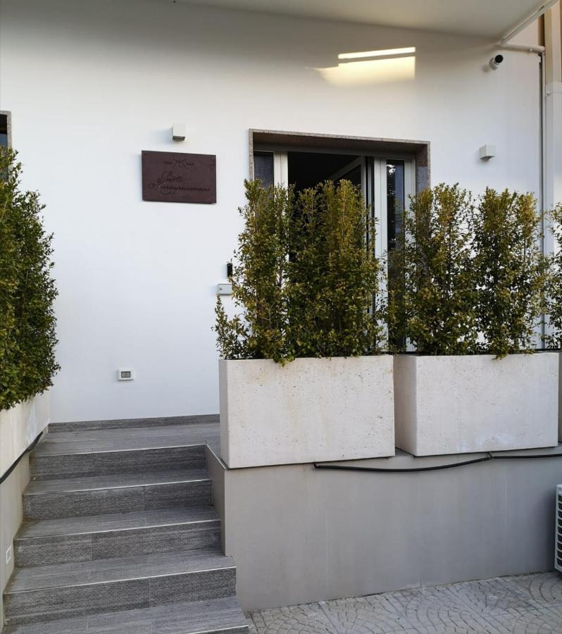 Suite Mariagiovanni Lecce Ngoại thất bức ảnh