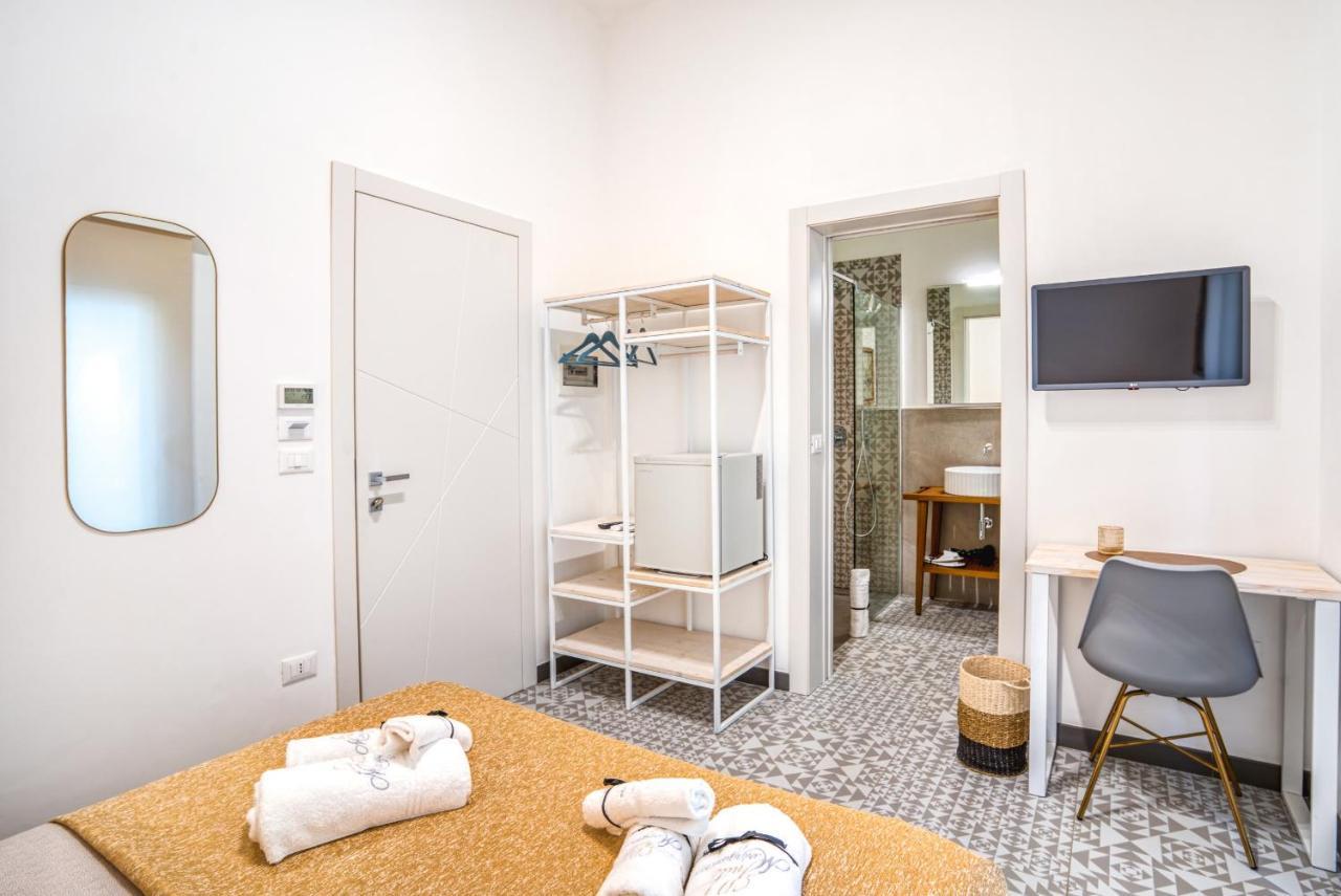 Suite Mariagiovanni Lecce Ngoại thất bức ảnh