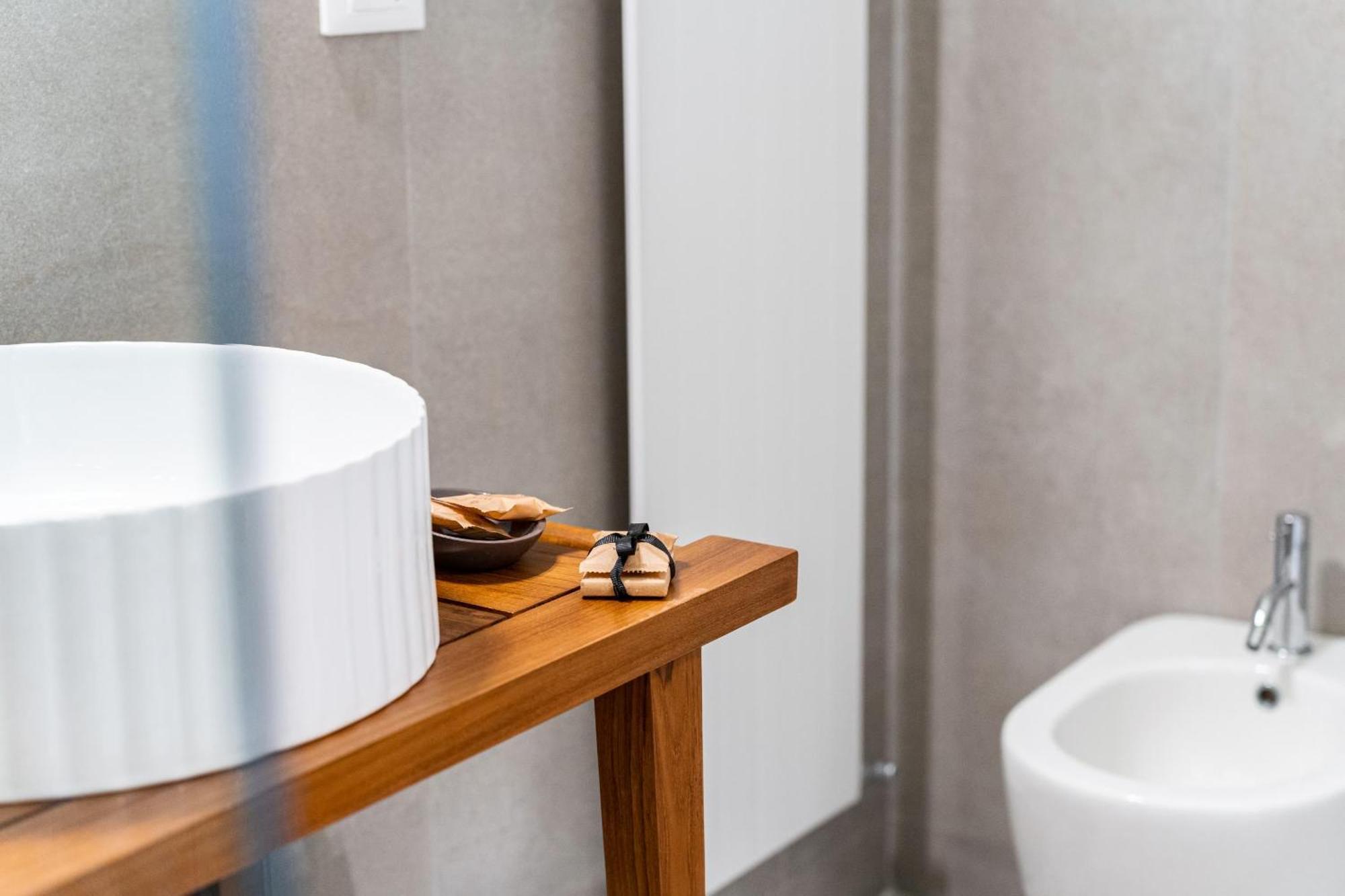 Suite Mariagiovanni Lecce Ngoại thất bức ảnh
