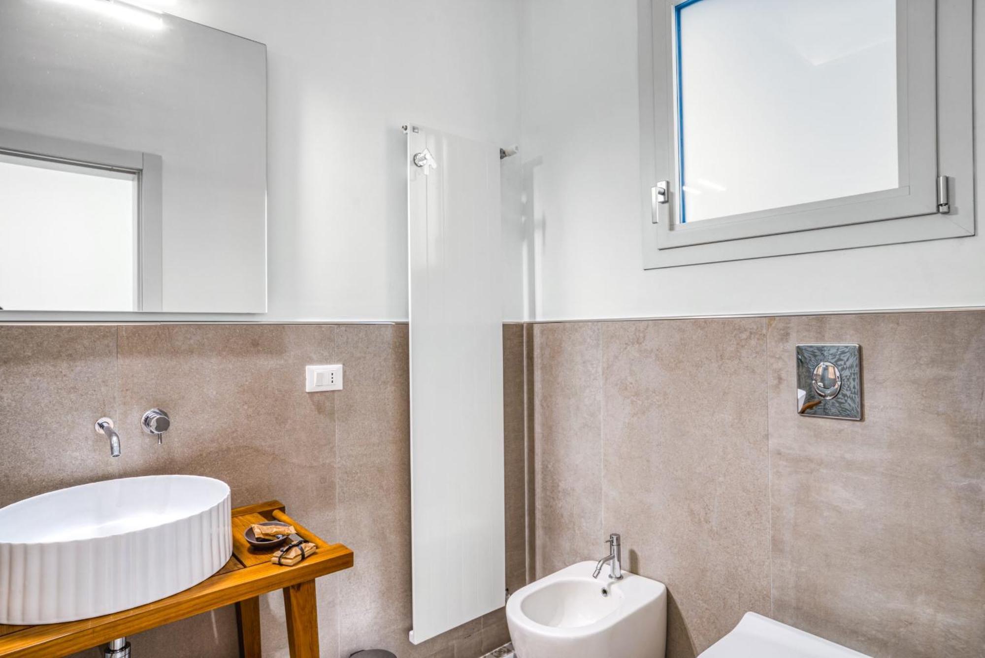 Suite Mariagiovanni Lecce Ngoại thất bức ảnh
