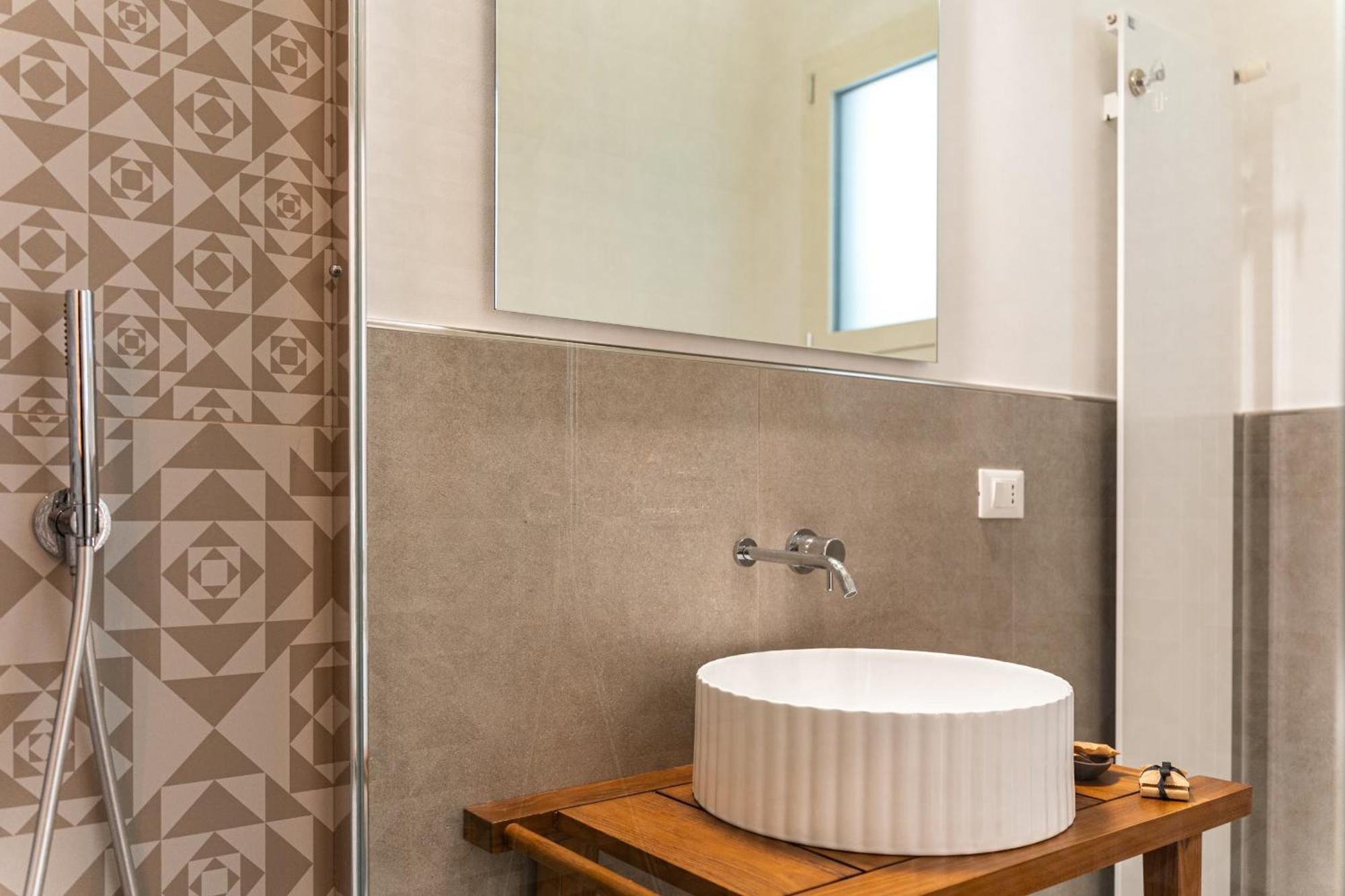 Suite Mariagiovanni Lecce Ngoại thất bức ảnh