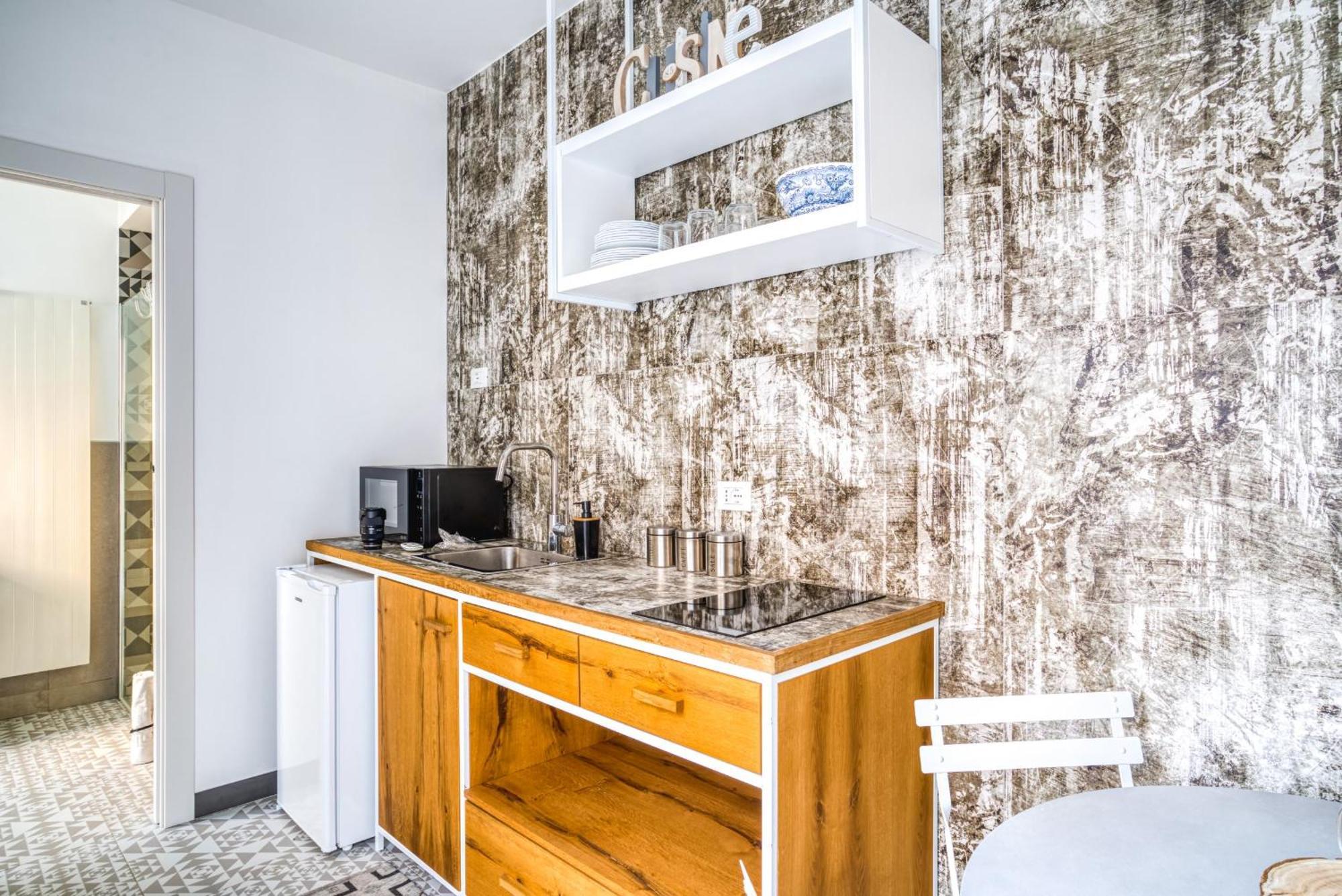 Suite Mariagiovanni Lecce Ngoại thất bức ảnh